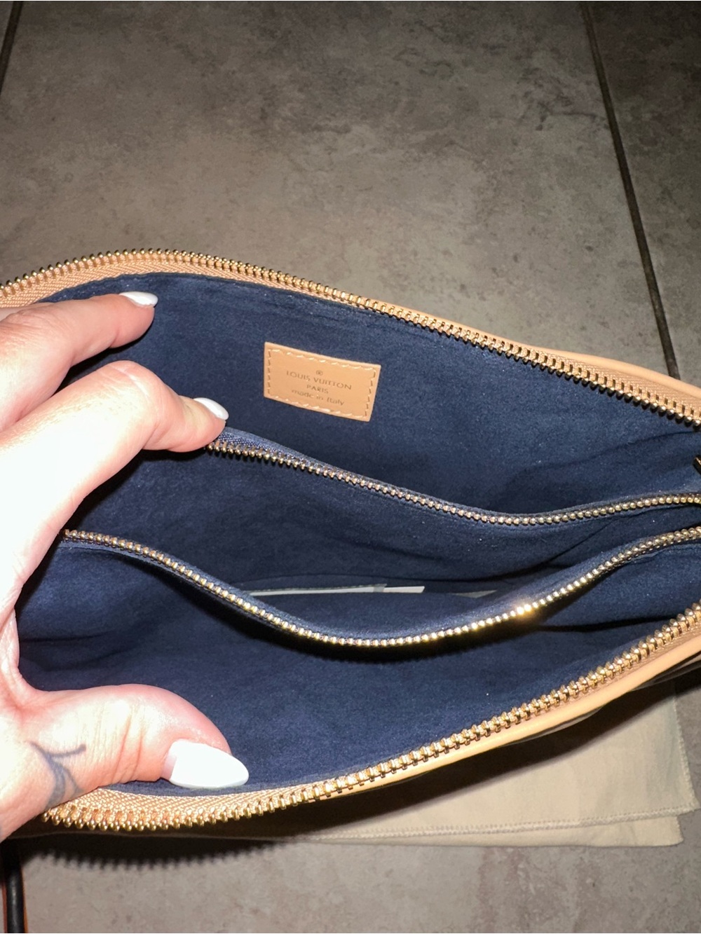 Louis Vuitton Coussin PM Camel - Picture 6 of 8